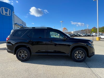 2025 Honda Pilot TrailSport