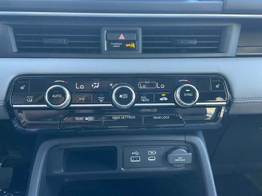 2025 Honda Pilot Touring