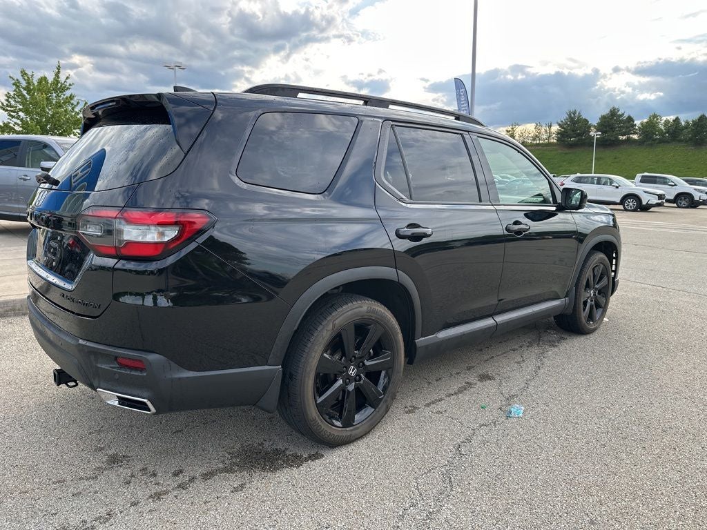 2025 Honda Pilot Black Edition