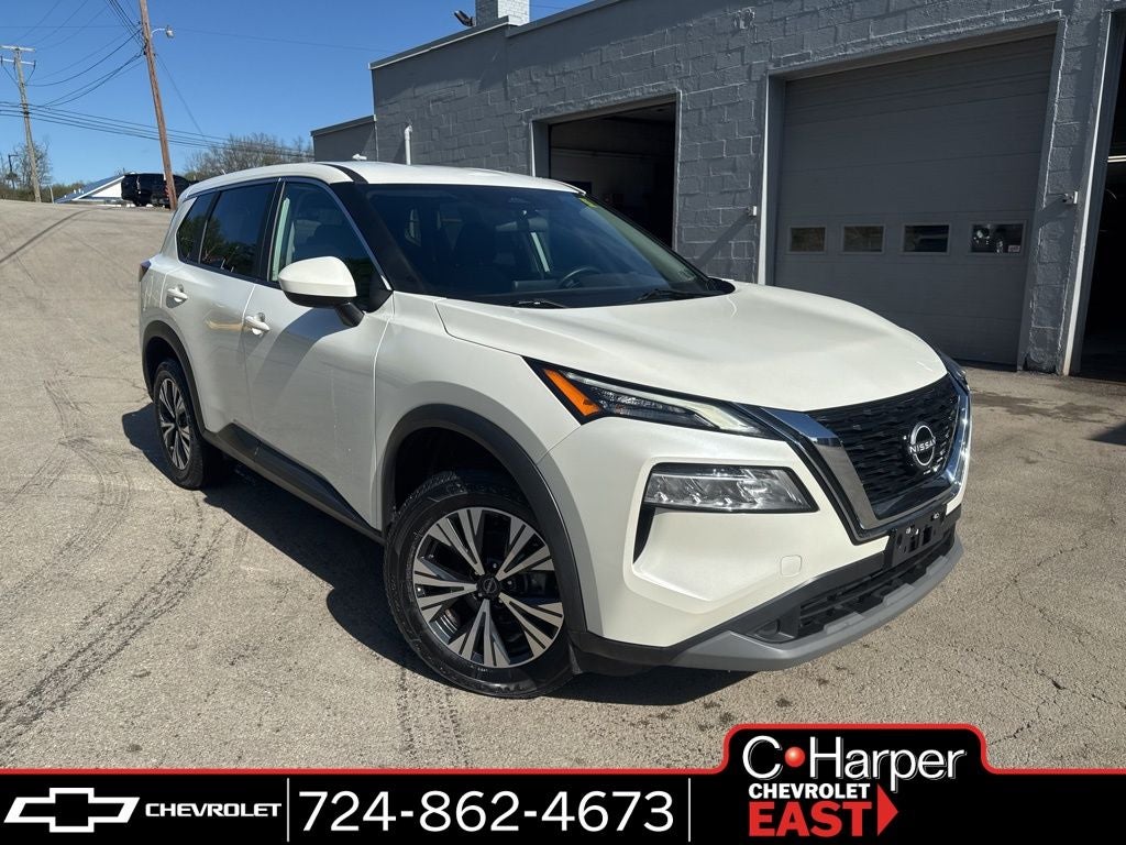 2023 Nissan Rogue SV AWD's photo