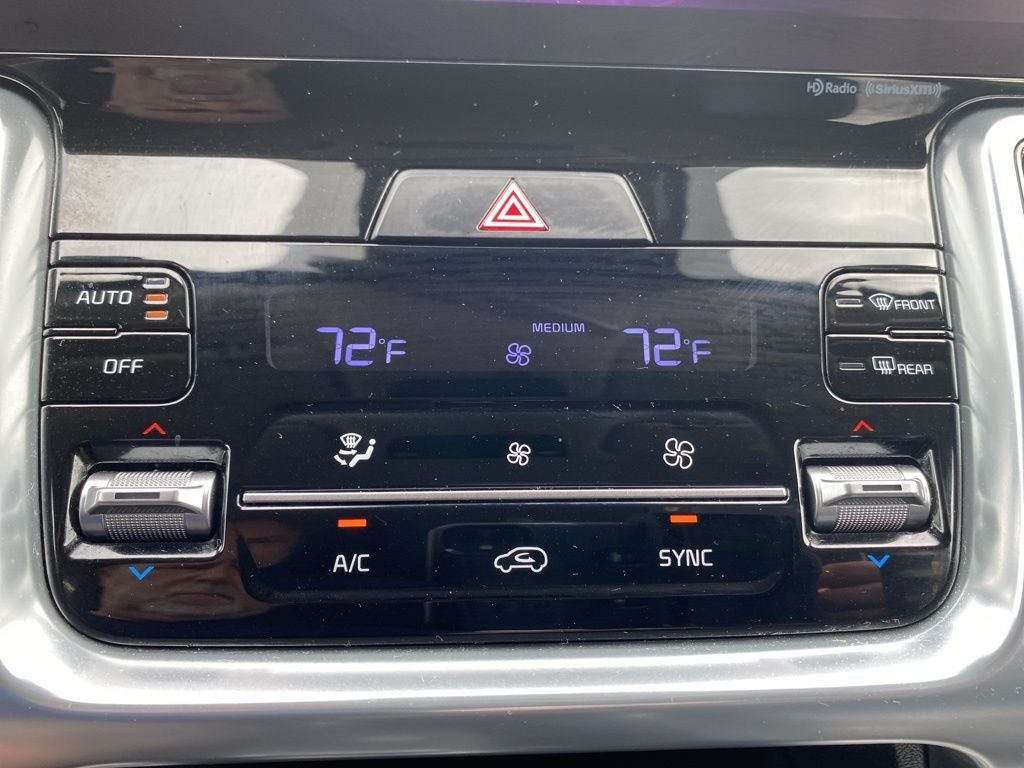 2022 Kia Sorento SX