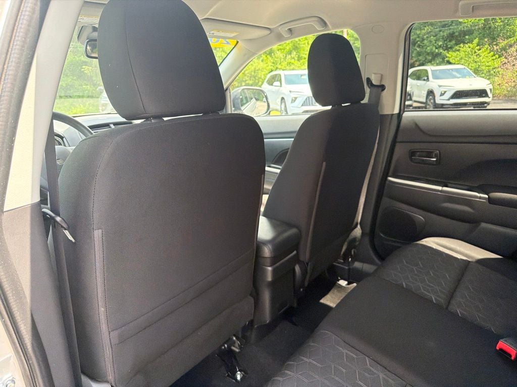 2025 Mitsubishi Outlander Sport 2.0 ES