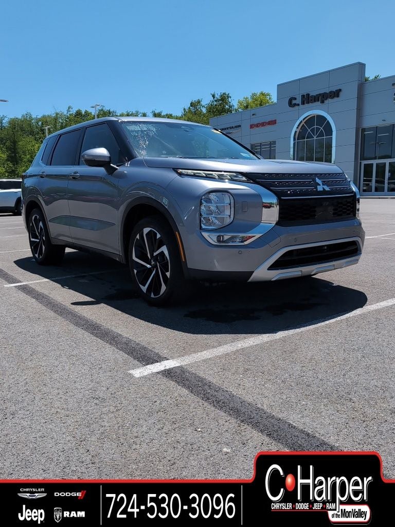 2024 Mitsubishi Outlander Base