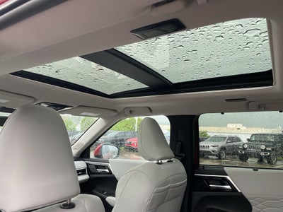 2025 Mitsubishi Outlander SEL