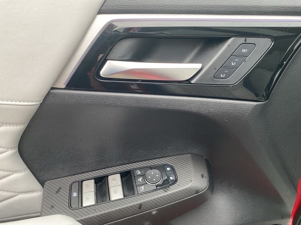 2025 Mitsubishi Outlander SEL
