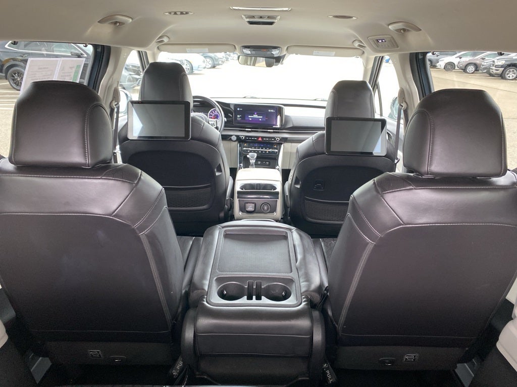 2022 Kia Carnival SX