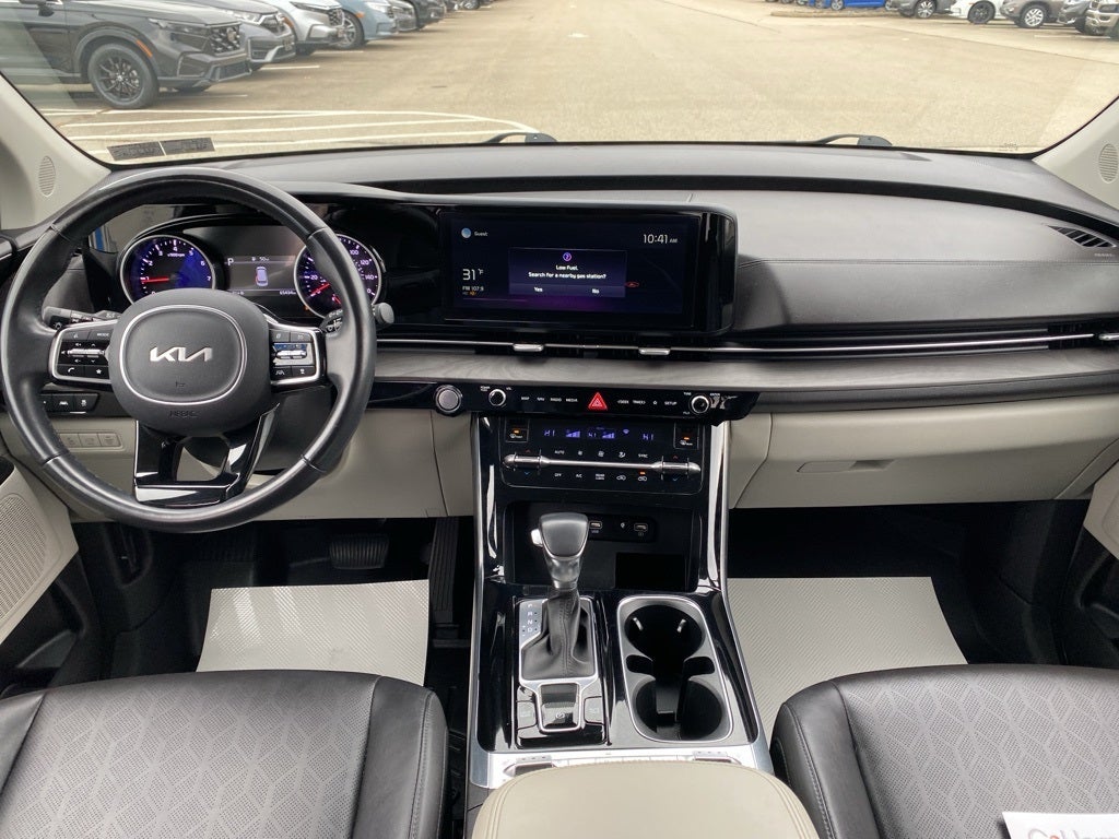 2022 Kia Carnival SX