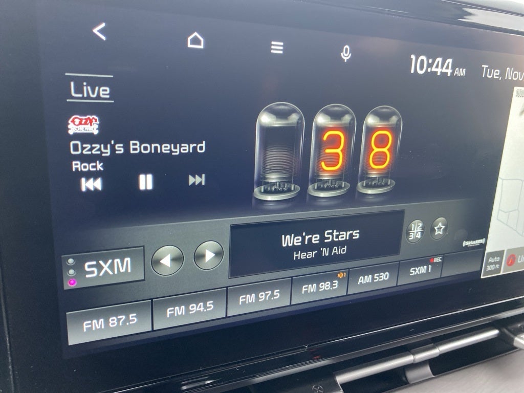 2022 Kia Carnival SX