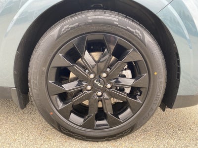 2022 Kia Carnival SX