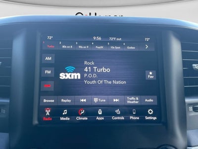 2020 RAM 1500 Big Horn Crew Cab 4x4 5'7" Box