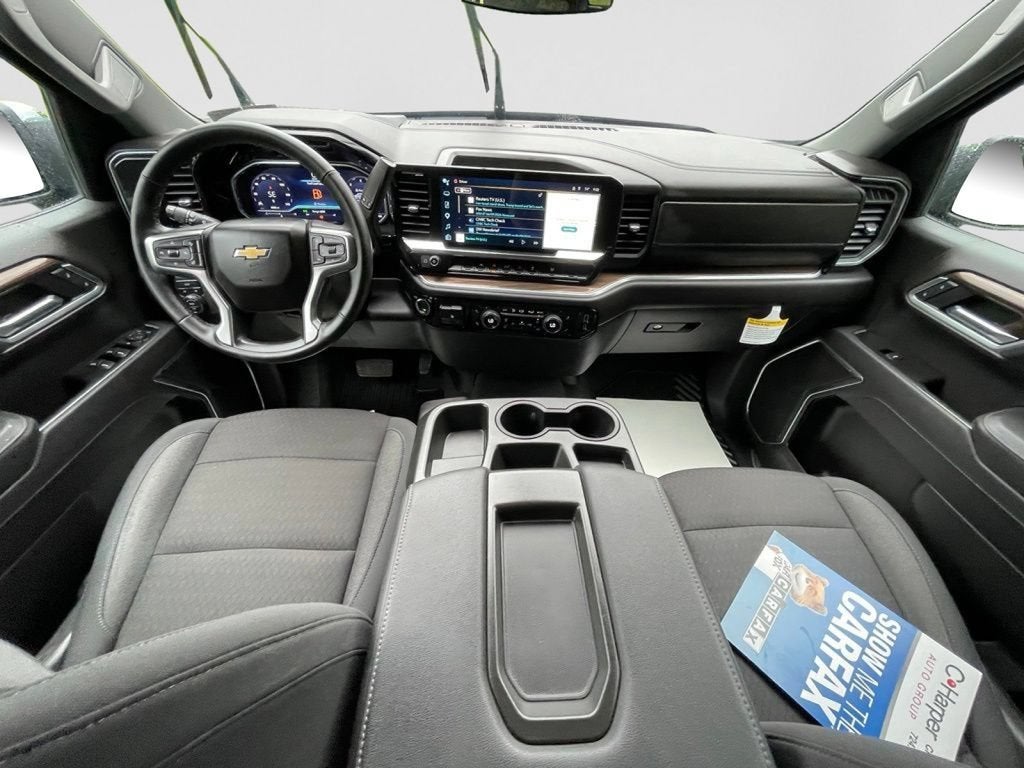 2025 Chevrolet Silverado 1500 LT (2FL)