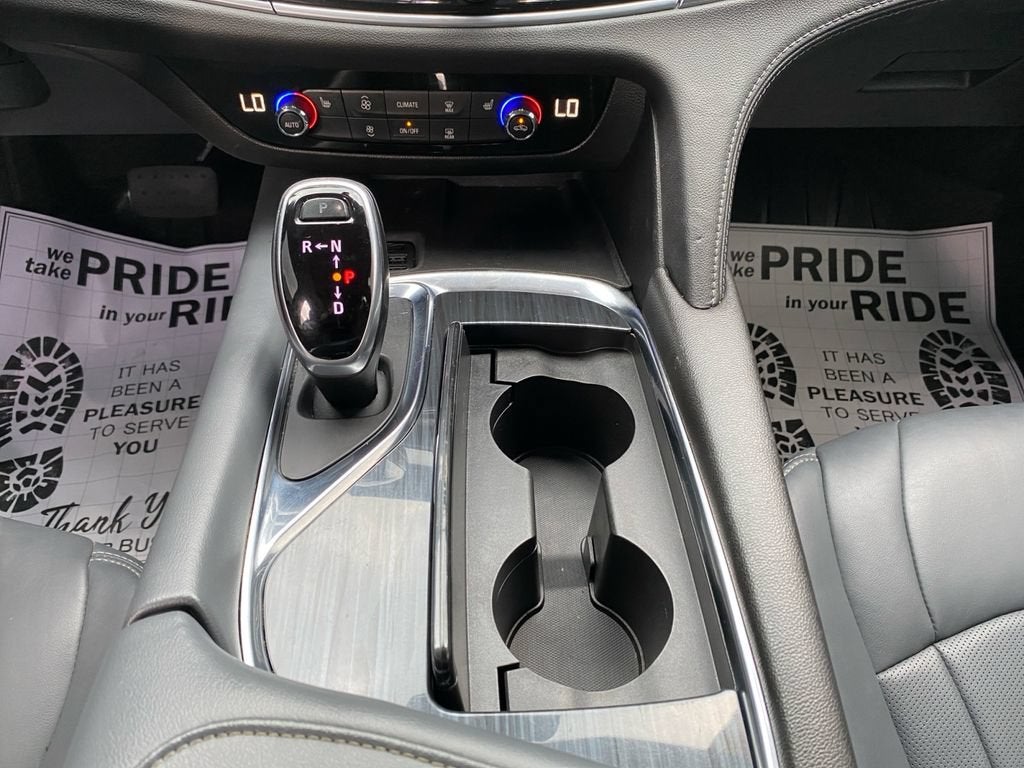 2021 Buick Enclave Essence