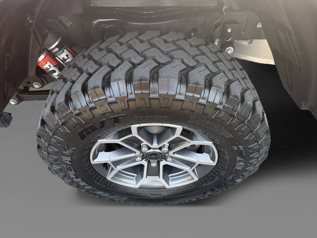 2025 Jeep Gladiator Mojave X