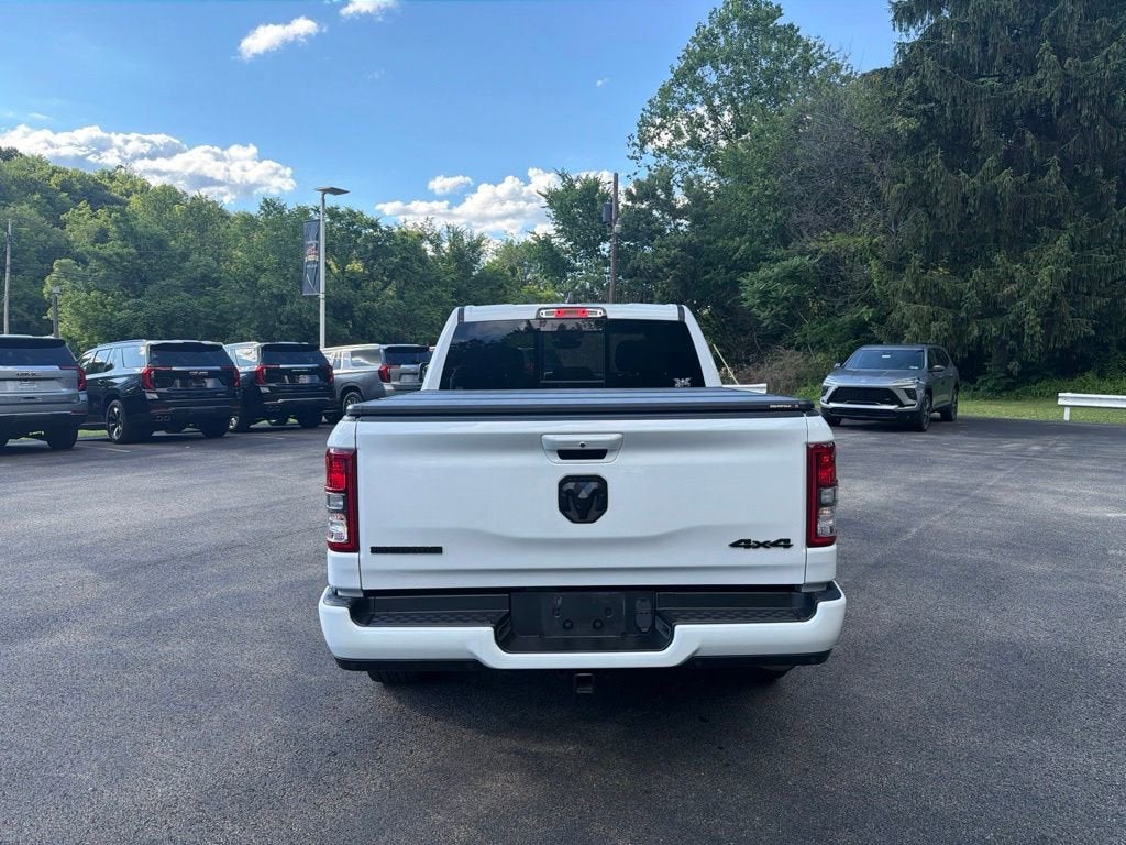 2022 RAM 1500 Big Horn Crew Cab 4x4 5'7" Box