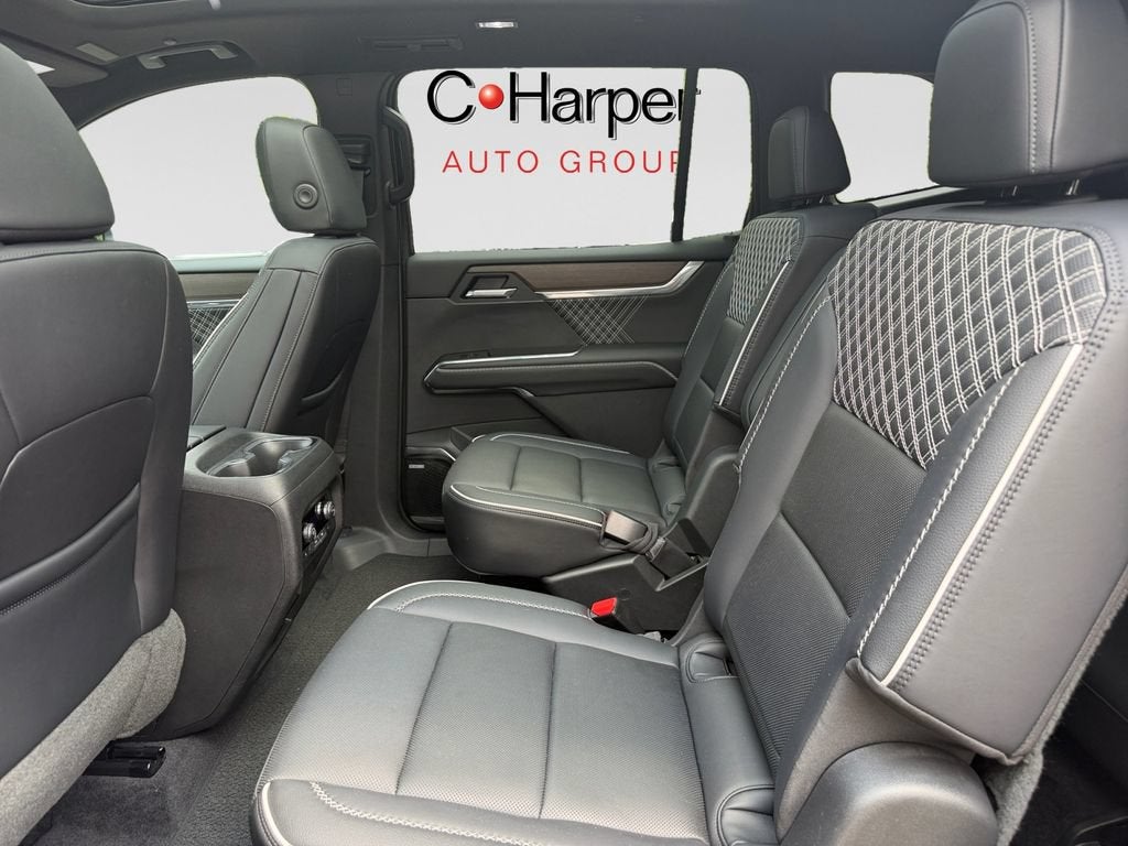 2024 GMC Acadia Denali