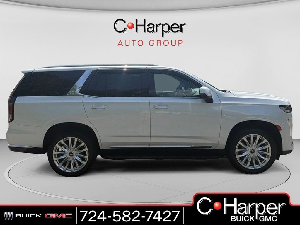 2022 Cadillac Escalade Luxury