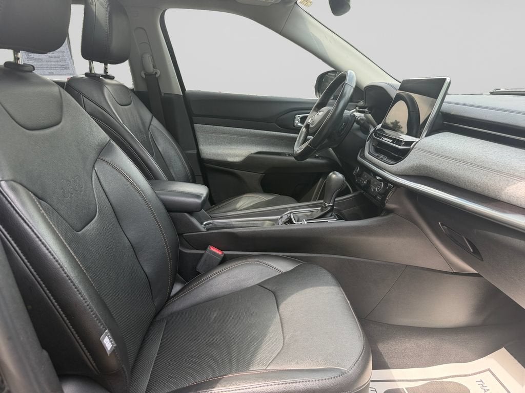 2022 Jeep Compass Latitude Lux 4x4