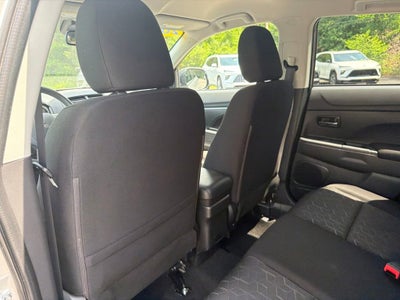 2025 Mitsubishi Outlander Sport S