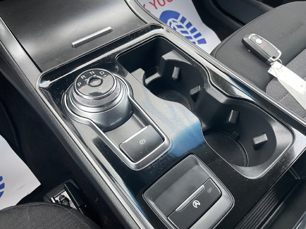 2020 Ford Edge SE