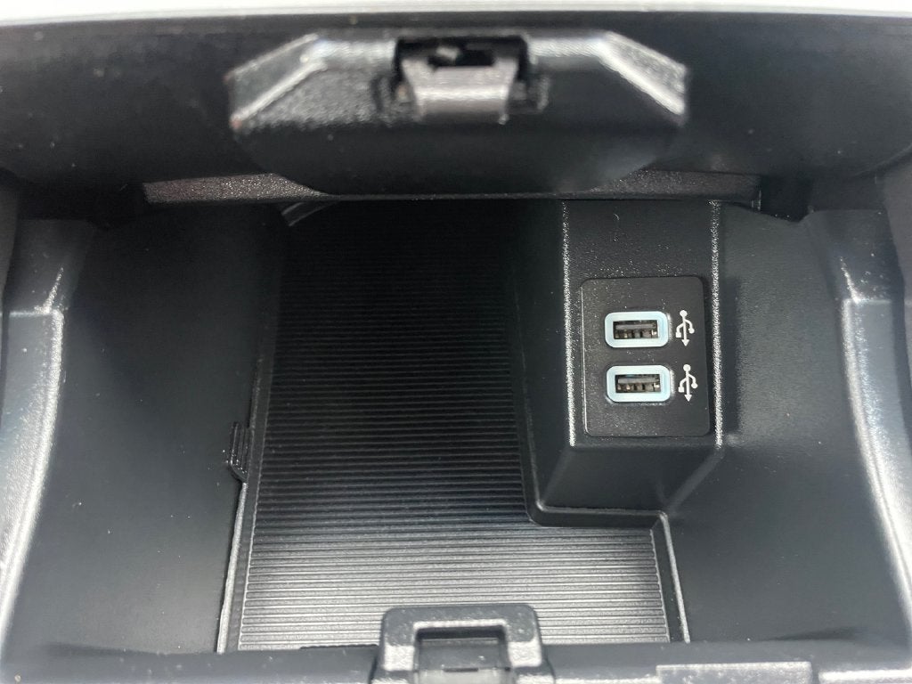 2020 Ford Edge SE