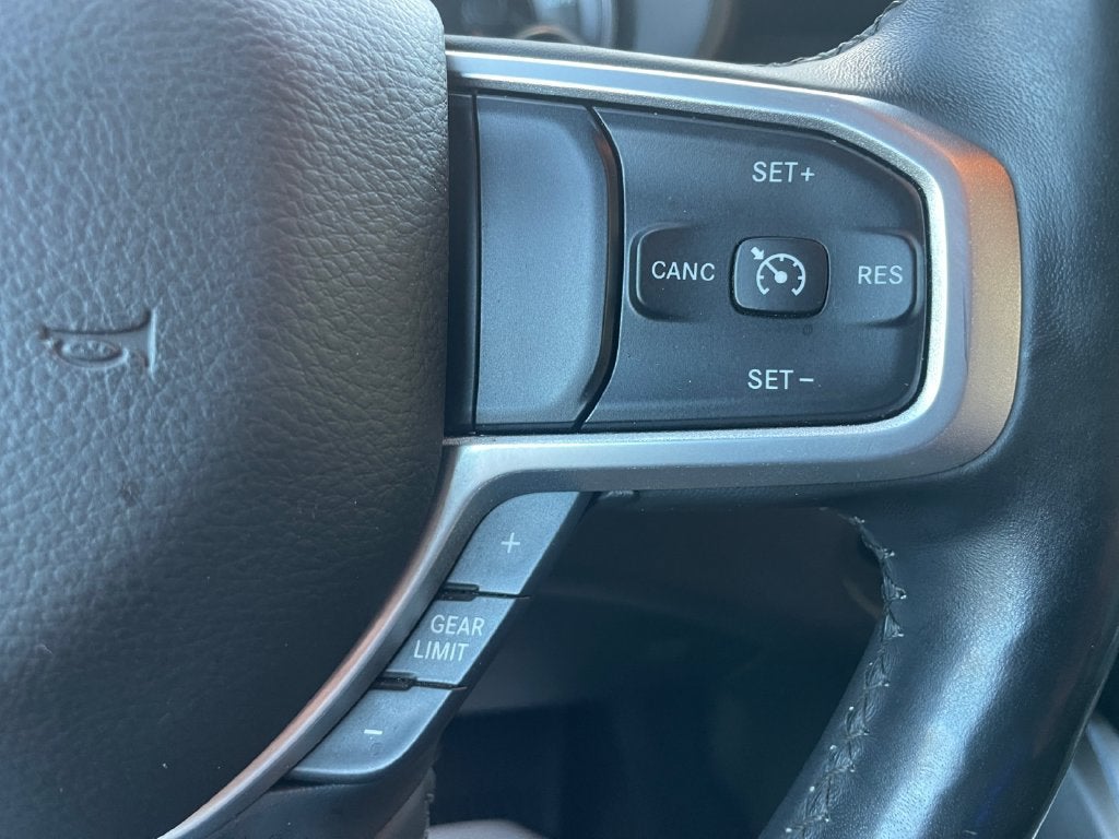 2019 RAM 1500 Big Horn/Lone Star Crew Cab 4x4 5'7" Box