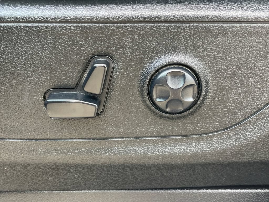 2019 RAM 1500 Big Horn/Lone Star Crew Cab 4x4 6'4" Box