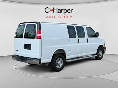 2025 Chevrolet Express Cargo WT