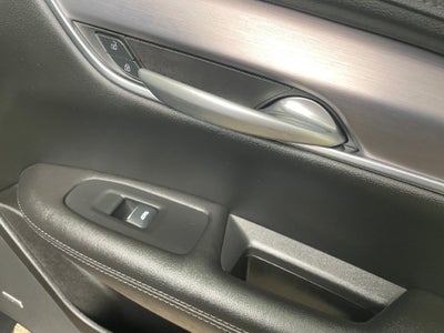 2025 Cadillac XT5 Luxury