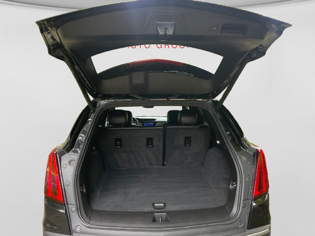 2025 Cadillac XT5 Luxury