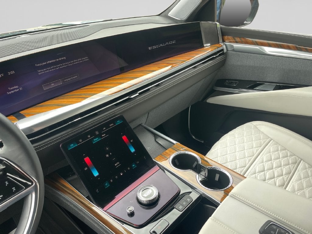 2025 Cadillac Escalade Premium Luxury Platinum