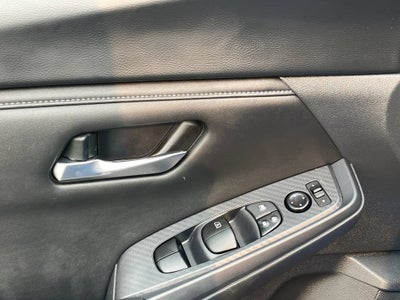 2023 Nissan Sentra SV Xtronic CVT