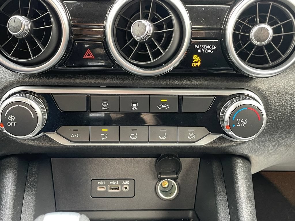 2023 Nissan Sentra SV Xtronic CVT